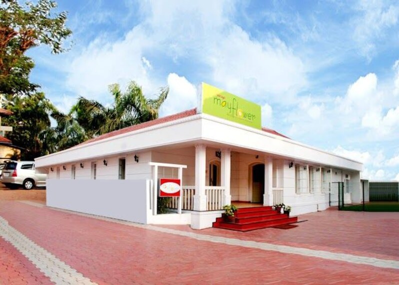 Mayflower Restaurant-2